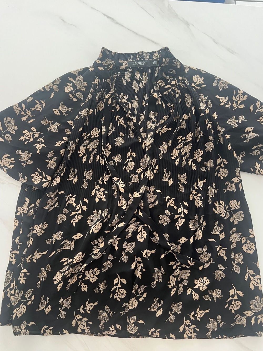 Lauren Ralph Lauren Black Floral Short-Sleeve Pleated Blouse